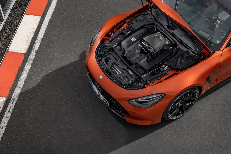 محرك-AMG-Gt-63-SE-2025